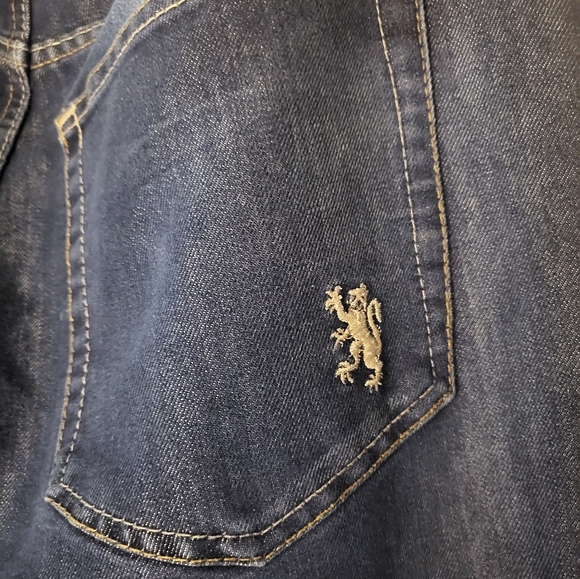 Lions crest jeans - Picture 3 of 5